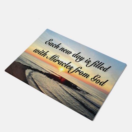 ELKE DAG IS MIRACLINE VAN GOD DEURMAT (Schuin)