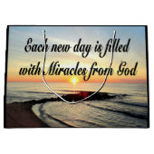 ELKE DAG IS MIRACLINE VAN GOD GROOT CADEAUZAKJE (Voorkant)