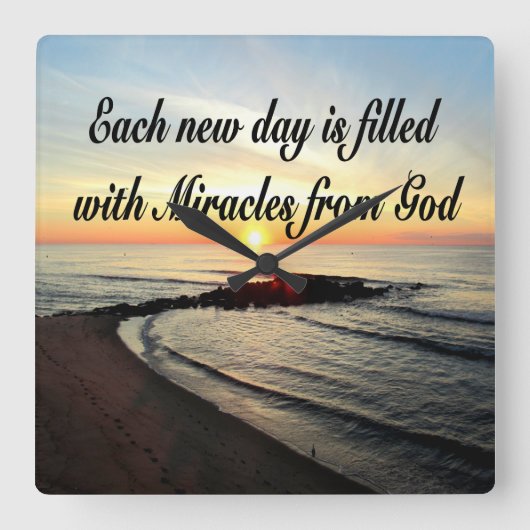 ELKE DAG IS MIRACLINE VAN GOD VIERKANTE KLOK (Voorkant)