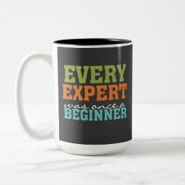 Elke expert was ooit een beginner-alkboardMok Tweekleurige Koffiemok