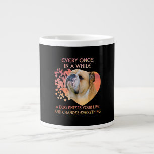 Elke keer in een oogwenk neemt een hond je leven i grote koffiekop