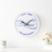 Elke kleur Bkg Welkom bij ons huis Mooi Script Grote Klok (Huis)