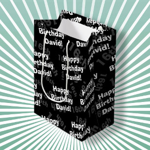 Elke leeftijd & naam gepersonaliseerde gelukkige v medium cadeauzakje