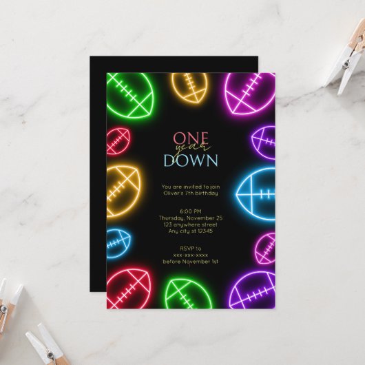 Elke leeftijd neon football jongen verjaardag kaart (Voorkant / Achterkant in situ)