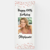 ELKE LEEFTIJD Verjaardag Roos Goud Confetti Script Spandoek (Verticaal)