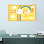 Elke Oranje-gele regenboogbanner van de leeftijd Spandoek (Beurs)