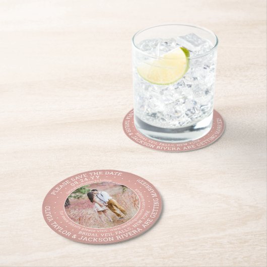 Elke tekst Bruiloft Bewaar de datum Foto Roze & Wi Ronde Kartonnen Onderzetter (Insitu)