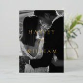 Ellesmere Zwart Moderne minimalistische bruiloft Folie Uitnodiging (Staand Voorkant)