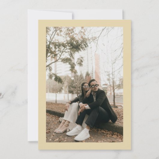 ELLIE Retro Modern Bold Typografie Huwelijk Kaart (Achterkant)