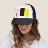 Ellsworth Kelly Yellow White en Black Trucker Pet (In situ)