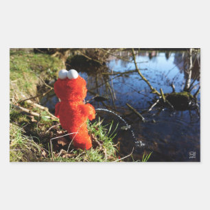 Elmo Plassend aan de waterrand. Rechthoekige Sticker