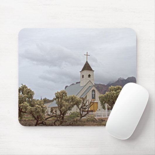 Elvis-kerk in de bergen van de superstitie muismat (Met muis)