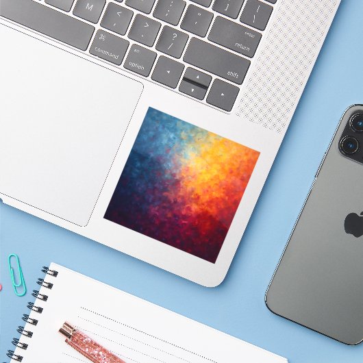 Ember Fade – Abstracte Vuurkunst Vierkante Vinyl Sticker (Laptop met iPhone)