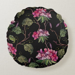 Embroiderige geraniumbloemen naadloos patroon rond kussen