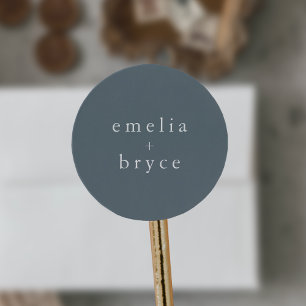 EMELIA minimalistische  donkerblauwe winterbruilof Ronde Sticker