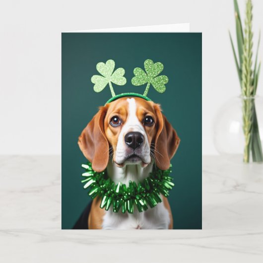 Emerald Beagle Shamrock Fun Kaart (Voorkant)