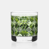 Emerald Elegance: groene bladeren in diamantvorm, Whisky Glas (Rechts)
