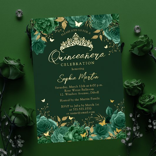 Emerald Enchanting Floral Butterfly Quinceanera Folie Uitnodiging