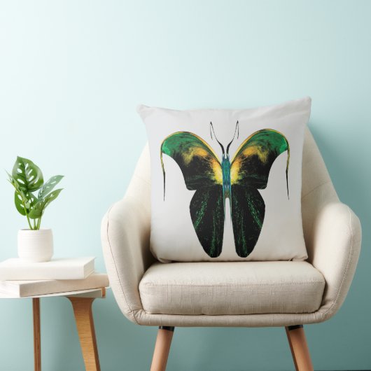 Emerald Flame Butterfly – Surreal Nature Form Kussen (Stoel)