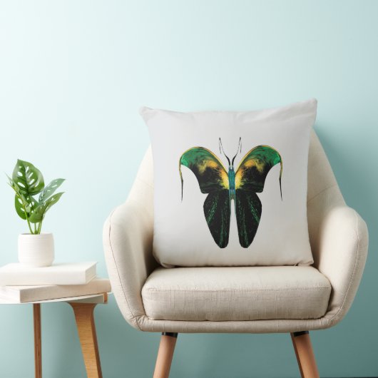 Emerald Flame Butterfly – Surreal Nature Form Kussen (Stoel)