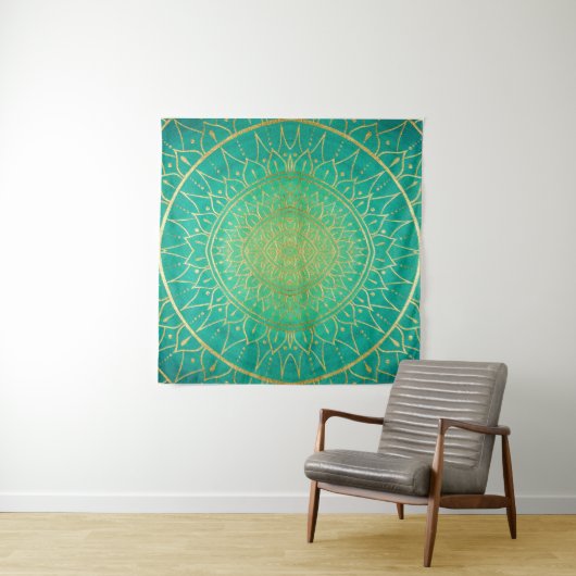 Emerald Gold Mandala Green Wandkleed (In situ)