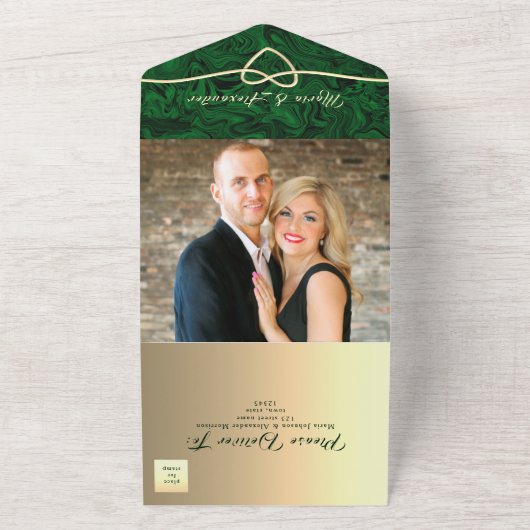Emerald Gold Marmeren bruiloft All In One Uitnodiging (Buitenkant)