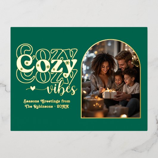 Emerald Green en Gold Cosy Vibes Retro Kerstmis Folie Feestdagen Briefkaart (Voorkant)