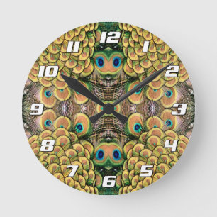 Emerald Green en Gold Peacock Feathers Getallen Ronde Klok