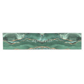 Emerald Green Gold Marble Custom Name Table Runner Korte Tafelloper (Horizontaal)