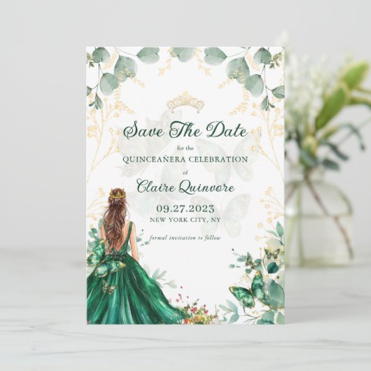 Emerald Green Gold Quinceanera Bewaar de datum Aankondiging (Staand voorkant)
