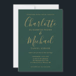 Emerald Green Gold Script Wedding Invitation Kaart<br><div class="desc">Deze elegante trouwuitnodiging met namen met een tekenstijl kan worden gepersonaliseerd met je informatie in het krijgsgoudschrift op een smaragdgroene achtergrond. Ontworpen door: Thisnotme©</div>