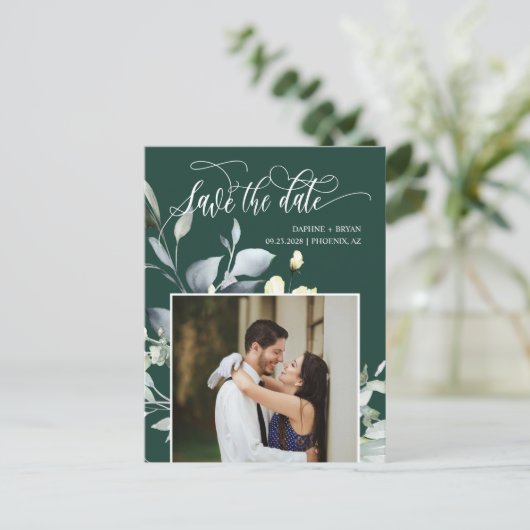 Emerald Green Leaves QR Code Foto Sla de datum op Aankondigingskaart (Staand voorkant)