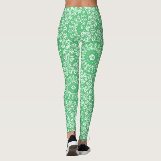 Emerald Green Mandala Pattern Leggings (Achterkant)