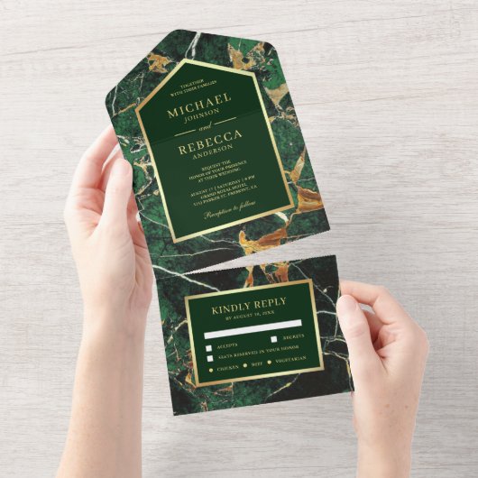 Emerald Green Marble Faux Gold Foil Weddenschap All In One Uitnodiging (Afscheurbaar)