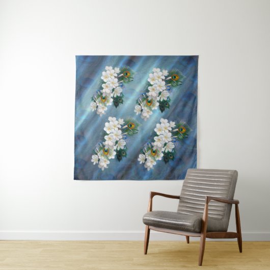 Emerald Green Peacock Silk bouquets Wandkleed (In situ)