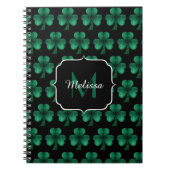 Emerald Green Sparkle Shamrock Black Monogram Notitieboek (Voorkant)