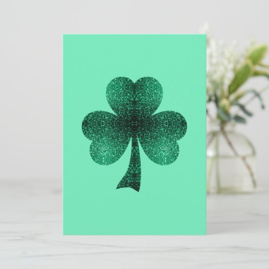 Emerald Green Sparkles Shamrock Clover-uitnodiging Kaart (Staand voorkant)