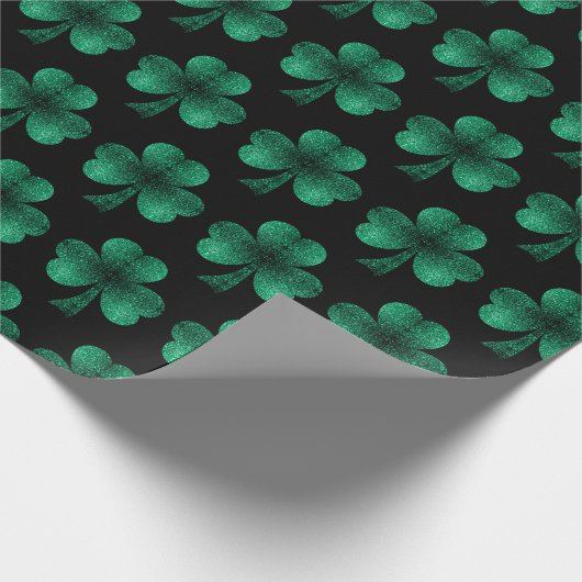 Emerald Green Sparkles Shamrock patroon zwart Cadeaupapier (Hoek)