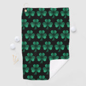 Emerald Green Sparkles Shamrock patroon zwart Golfhanddoek (Insitu)