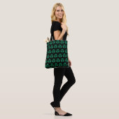 Emerald Green Sparkles Shamrock patroon zwart Tote Bag (Op model)