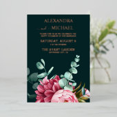 Emerald Green Waterverf Burgundy Flowers Wedding Folie Uitnodiging (Staand Voorkant)