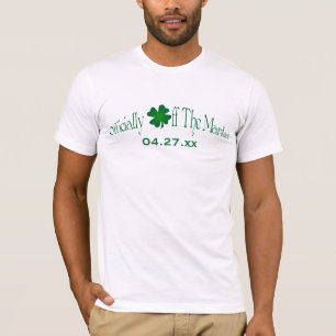 Emerald Green, White Shamrock Lucky in Love T-shir T-shirt