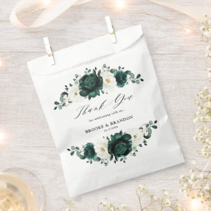 Emerald Greenery Eucalyptus White Floral Wedding Bedankzakje