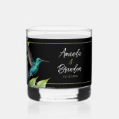 Emerald Hummingbird Tropische bladeren bruiloft Whisky Glas (Achterkant)