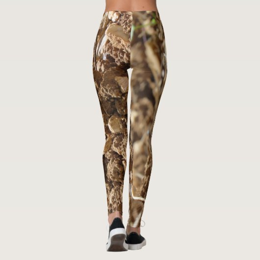 Emerald lizard Salamander op aarde Leggings (Achterkant)