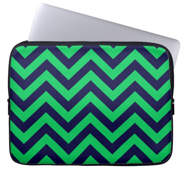 Emerald, Navy Blue Large Chevron ZigZag Pattern Laptop Sleeve (Voorkant)