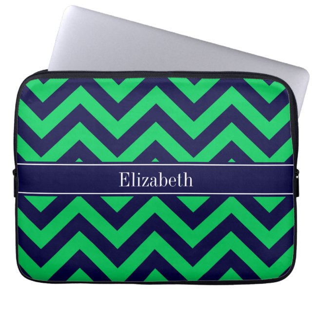 Emerald Navy LG Chevron Navy Blue Name Monogram Laptop Sleeve (Voorkant)