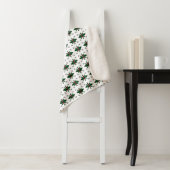 Emerald Ruby Diamond Gemstone Art Red Green Sherpa Deken (In situ)