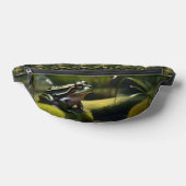 Emerald Serenity: A Green Frog by the River, Heuptasje (Liggend)