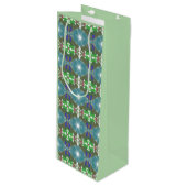 Emerald Tide Kaleidoscope Wijn Cadeautas (Voorkant Gekanteld)